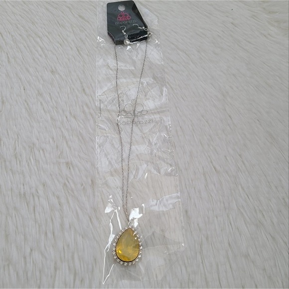 paparazzi Jewelry - 💙 Paparazzi Yellow Stone Necklace And Earrings Jewelry Set NWT (3 For $15]